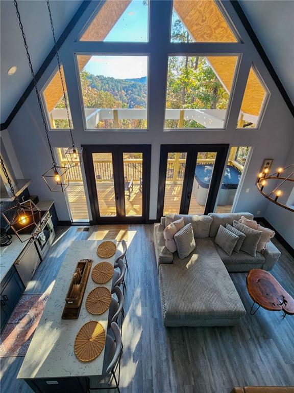 84 RIDGE LINE Court
