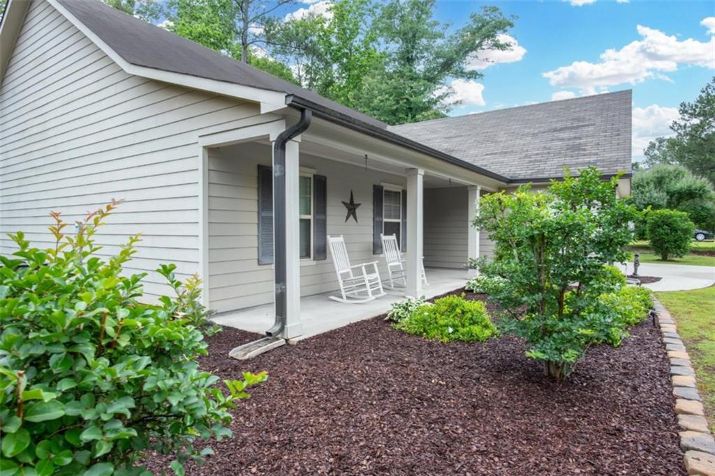 1081 Oak Hill Lane, Madison, Georgia image 3