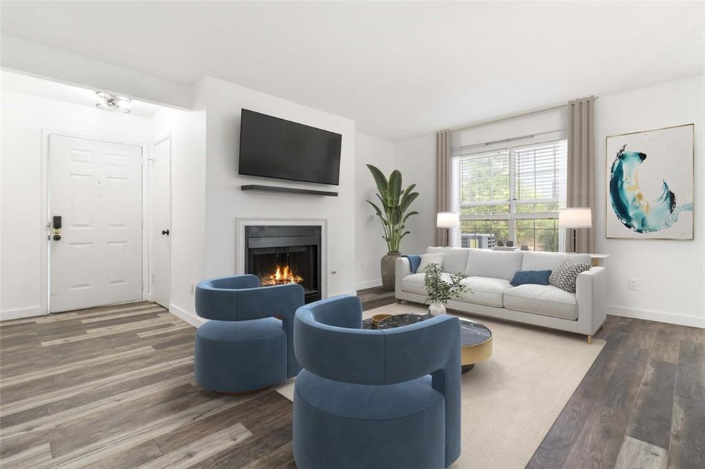 1005 GLENLEAF Drive