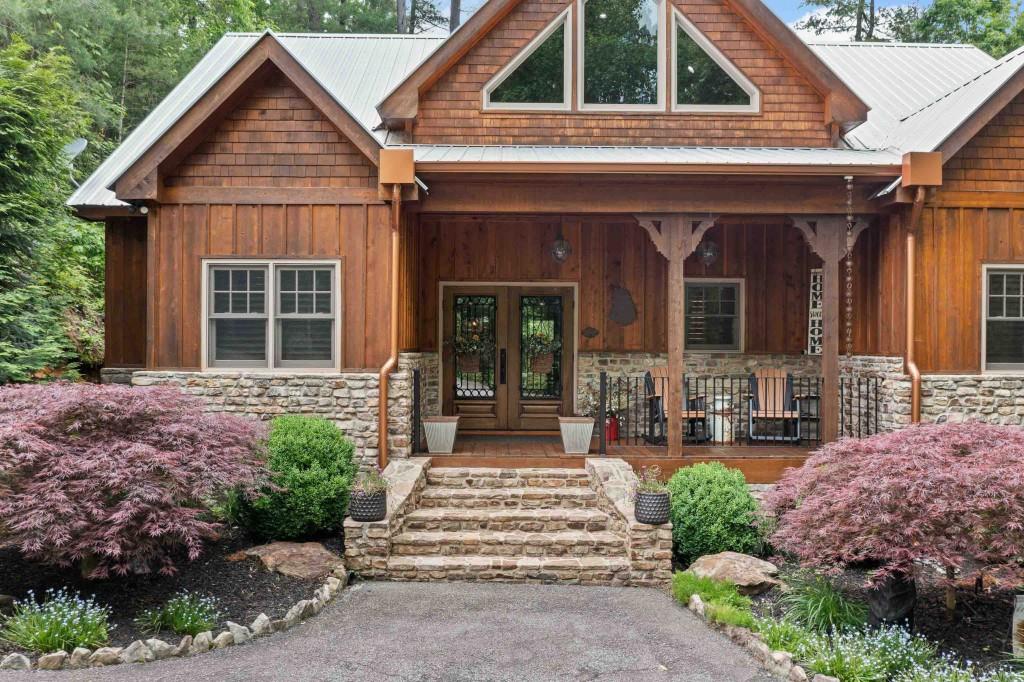 7306 HIghway 129 N
