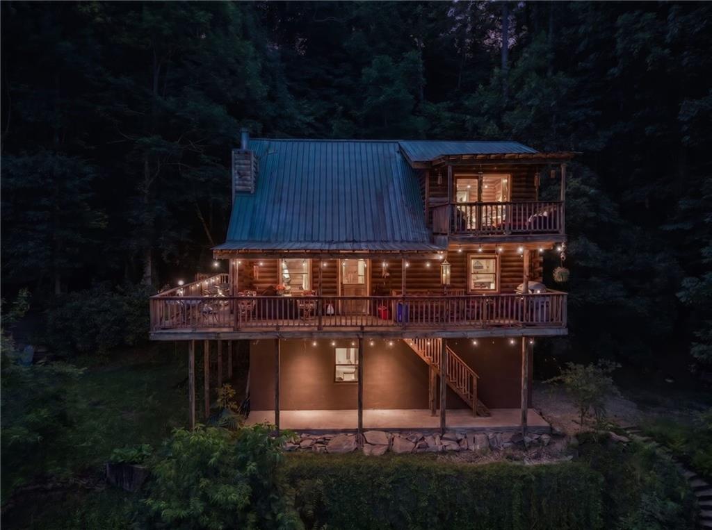 349 Whitewater Trail