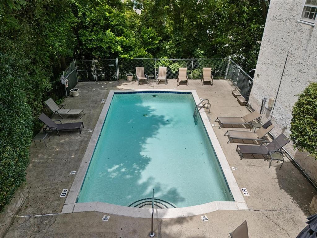 Ardmore Square - Residential