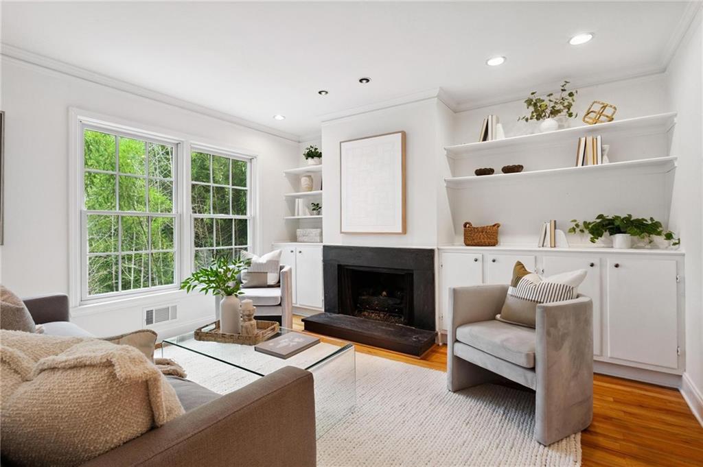 Ardmore Square - Residential