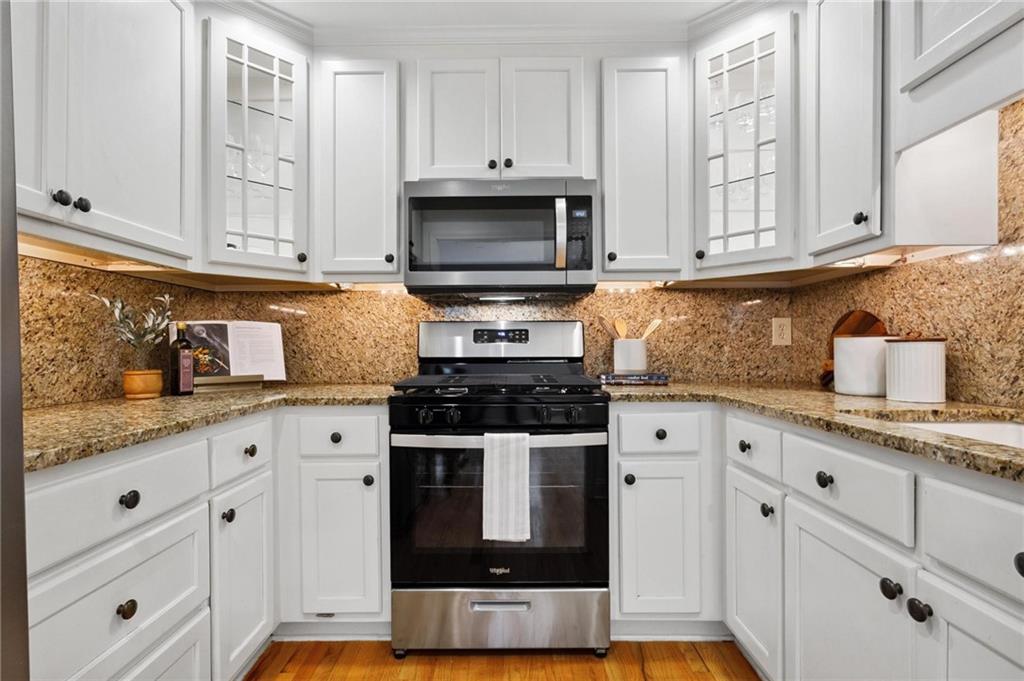 Ardmore Square - Residential