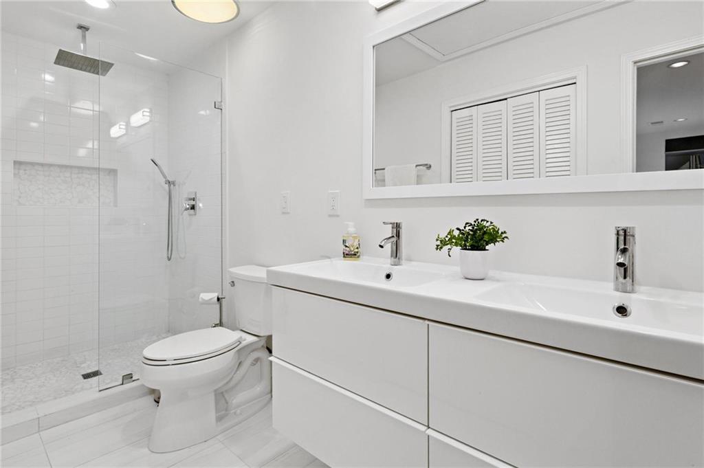 Ardmore Square - Residential
