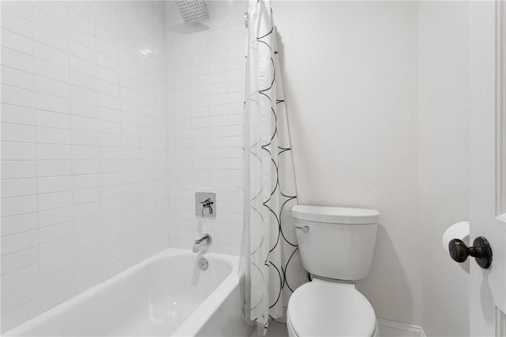 Ardmore Square - Residential