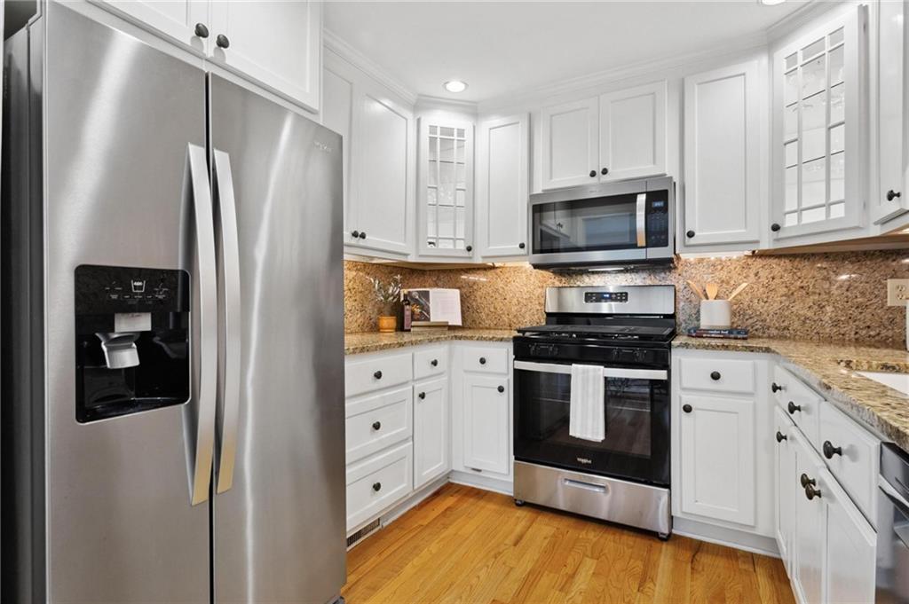 Ardmore Square - Residential