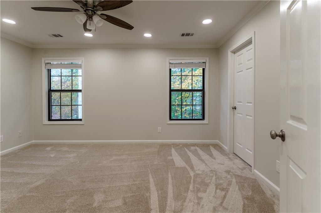 Bishops Gate - Residential Lease