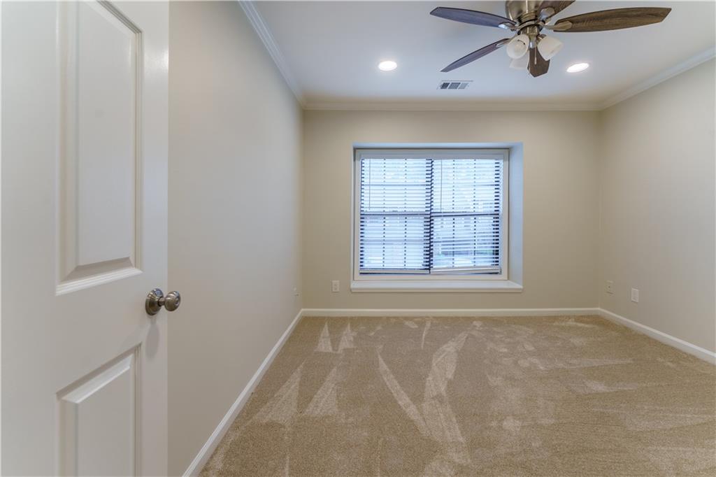 Bishops Gate - Residential Lease