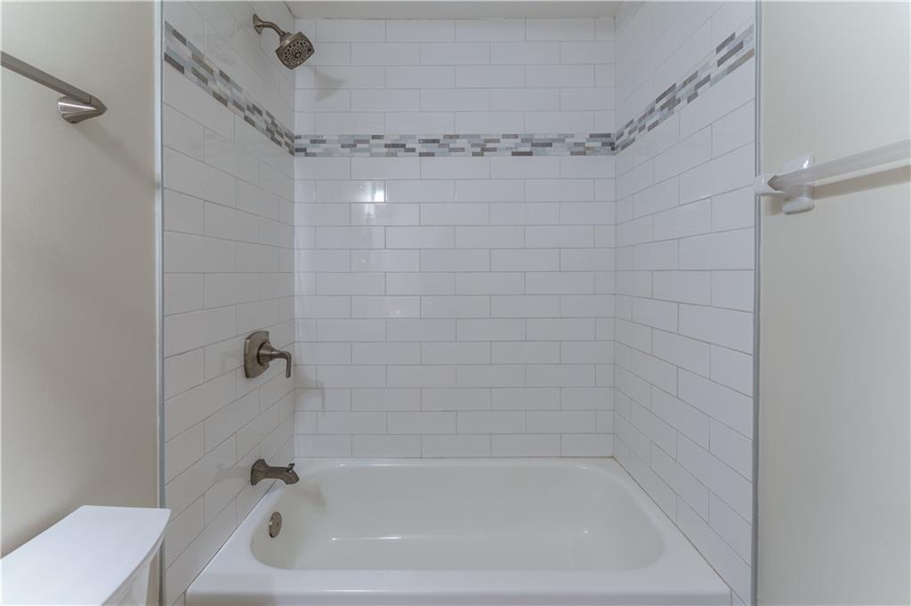 Bishops Gate - Residential Lease