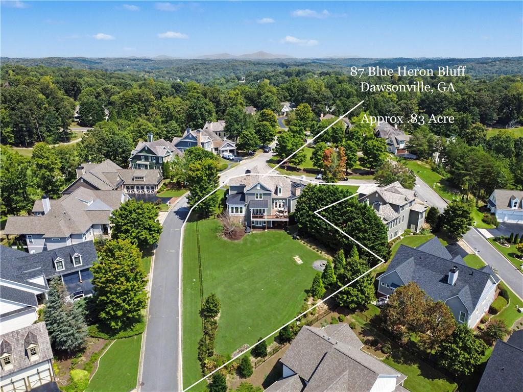 87 Blue Heron Bluff