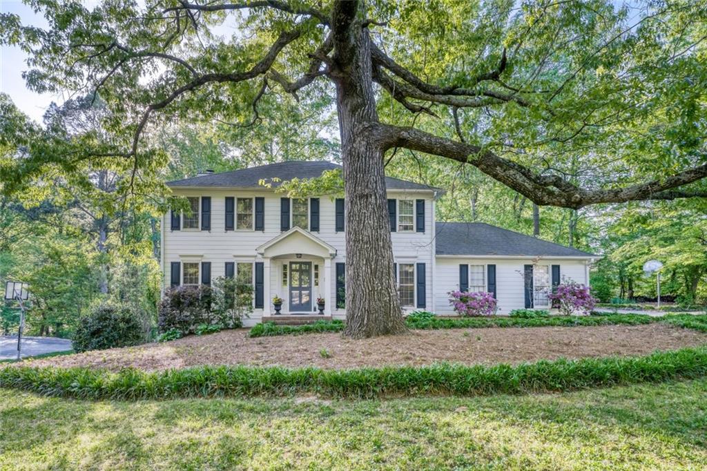 4136 Westchester Crossing NE