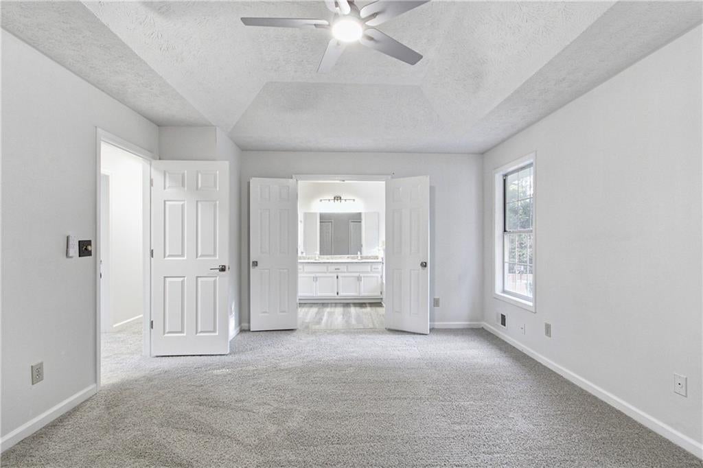 6833 Sarah Jane Lane