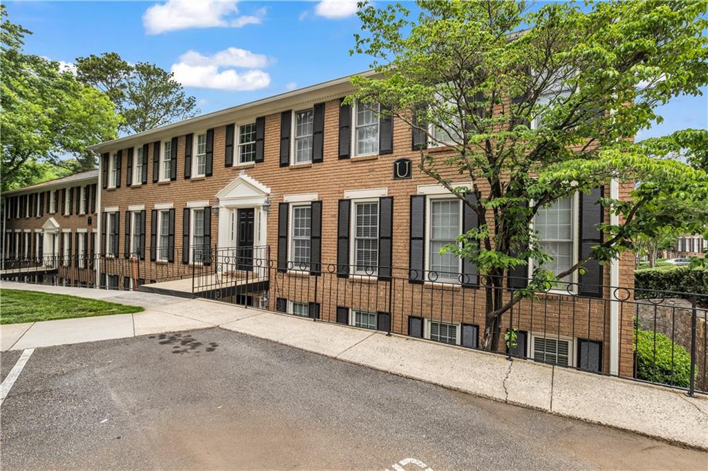 1101 Collier Road NW U1