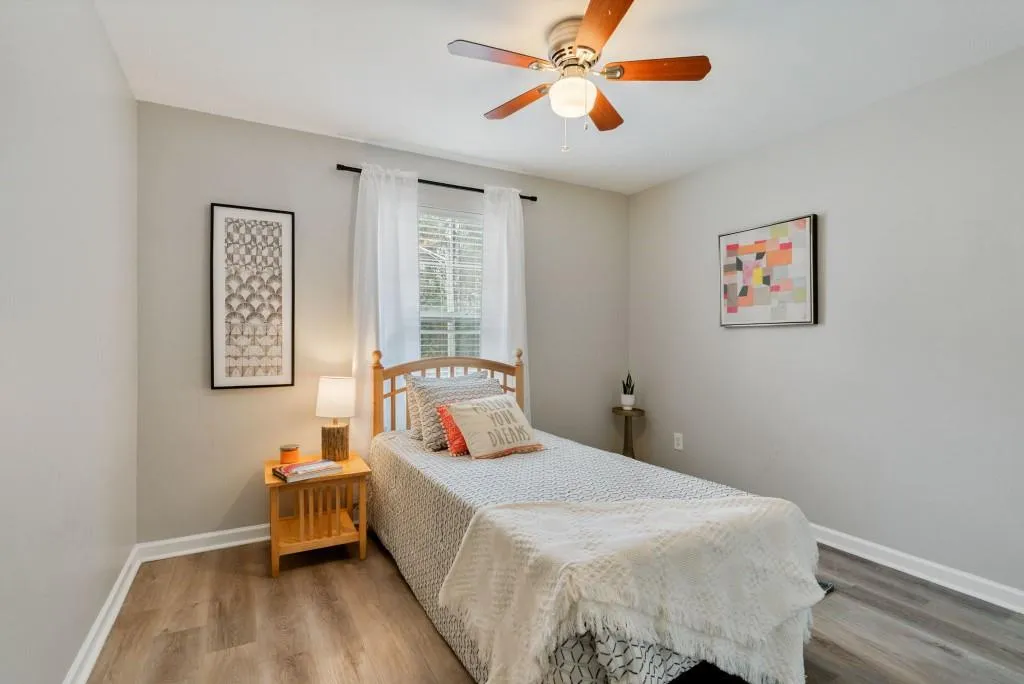 Marietta, Georgia 30008, United States, 4 Bedrooms Bedrooms, ,3 BathroomsBathrooms,Residential,Pending,251806