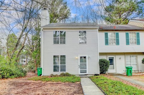 Townhouse For Rent - 3241 Shadow Walk Lane<br/> Tucker, GA 30084
