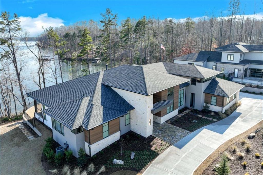 799 East Lake Drive