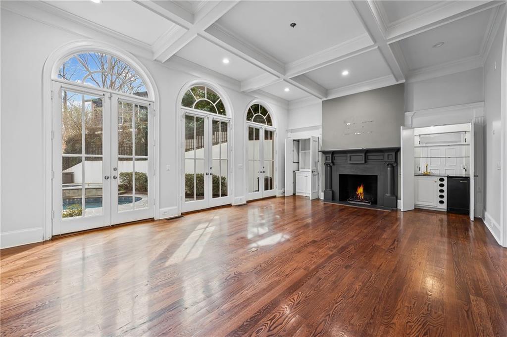 4288 Olde Mill Lane NE