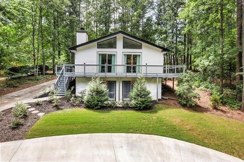 Homes For Sale - 1350 Southgate Drive<br/> Carroll County, Villa Rica, GA 30180