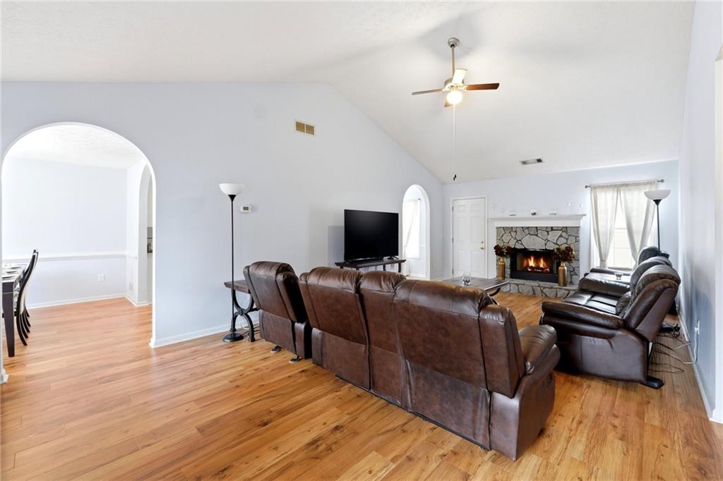 3775 Michaels Creek Way