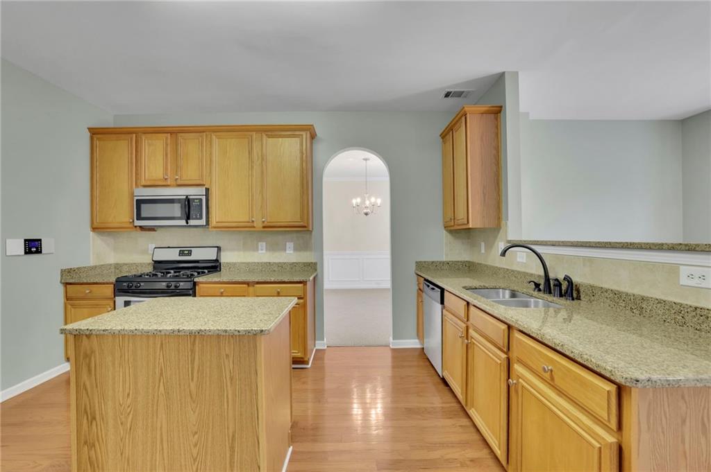 5130 Hopewell Manor Drive, Cumming, Georgia image 10