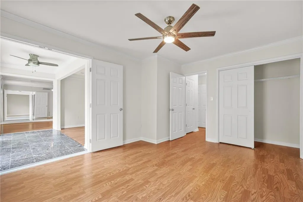 Atlanta, Georgia 30324, United States, 2 Bedrooms Bedrooms, ,2 BathroomsBathrooms,Residential,Active,195140