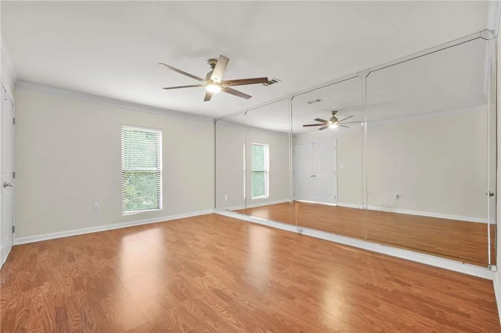 Atlanta, Georgia 30324, United States, 2 Bedrooms Bedrooms, ,2 BathroomsBathrooms,Residential,Active,195140