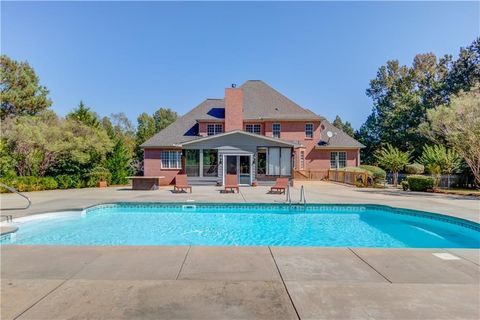 A home in Hoschton