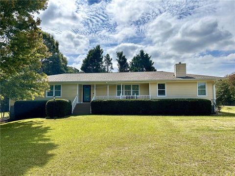 A home in Powder Springs