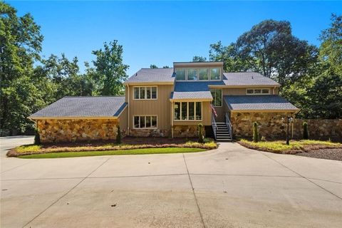 3680 Lamplighter Cove Road Gainesville GA 30504