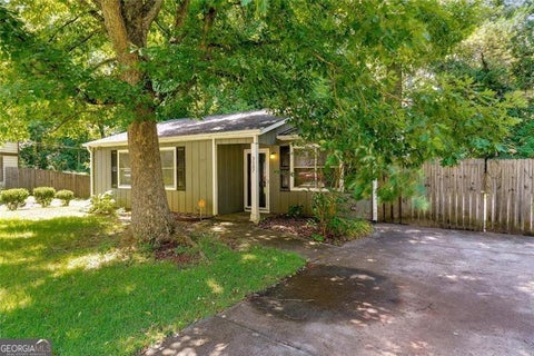 Homes For Rent - 3107 Del Monico Drive<br/> Decatur, GA 30032