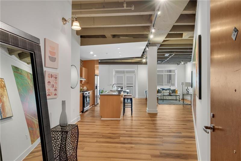 805 Peachtree Street NE 306