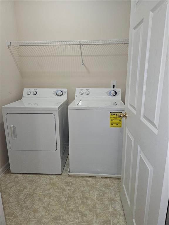 SOUTHLAKE TOWNHOMES - Residential