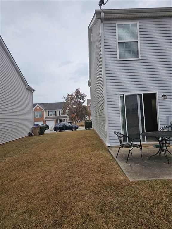 SOUTHLAKE TOWNHOMES - Residential