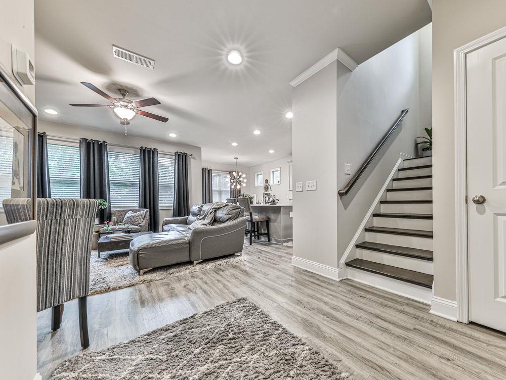 130 Maple Creek Way