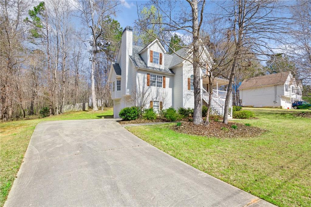 76 Riverbend Trail, Douglasville, Georgia image 3