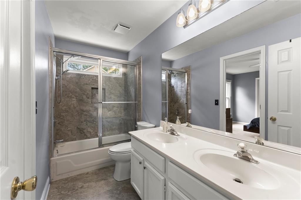 1340 Gran Forest Drive, Cumming, Georgia image 35