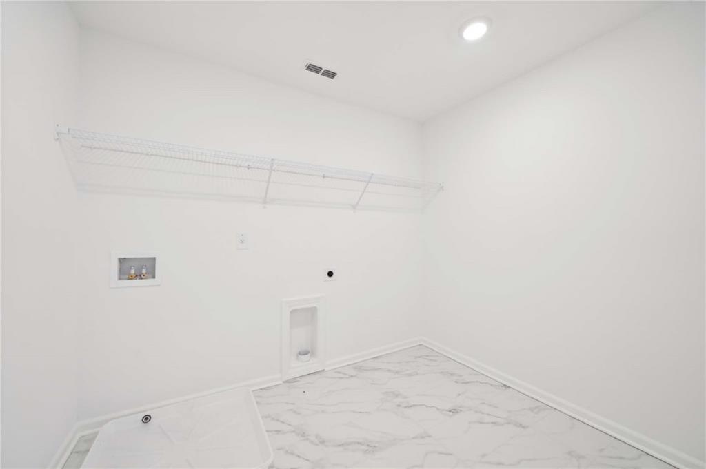 688 Calvet Way, Cumming, Georgia image 19
