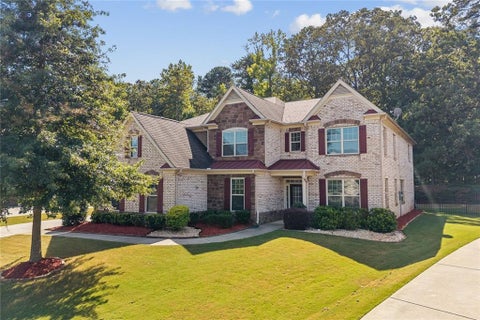 Homes For Sale - 9270 Colham Drive<br/> Cumming, GA 30041