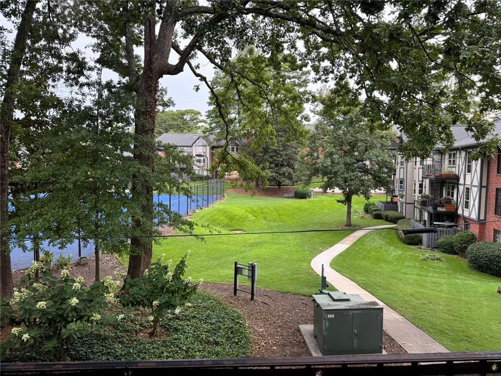 6851 Roswell Road NE H-31
