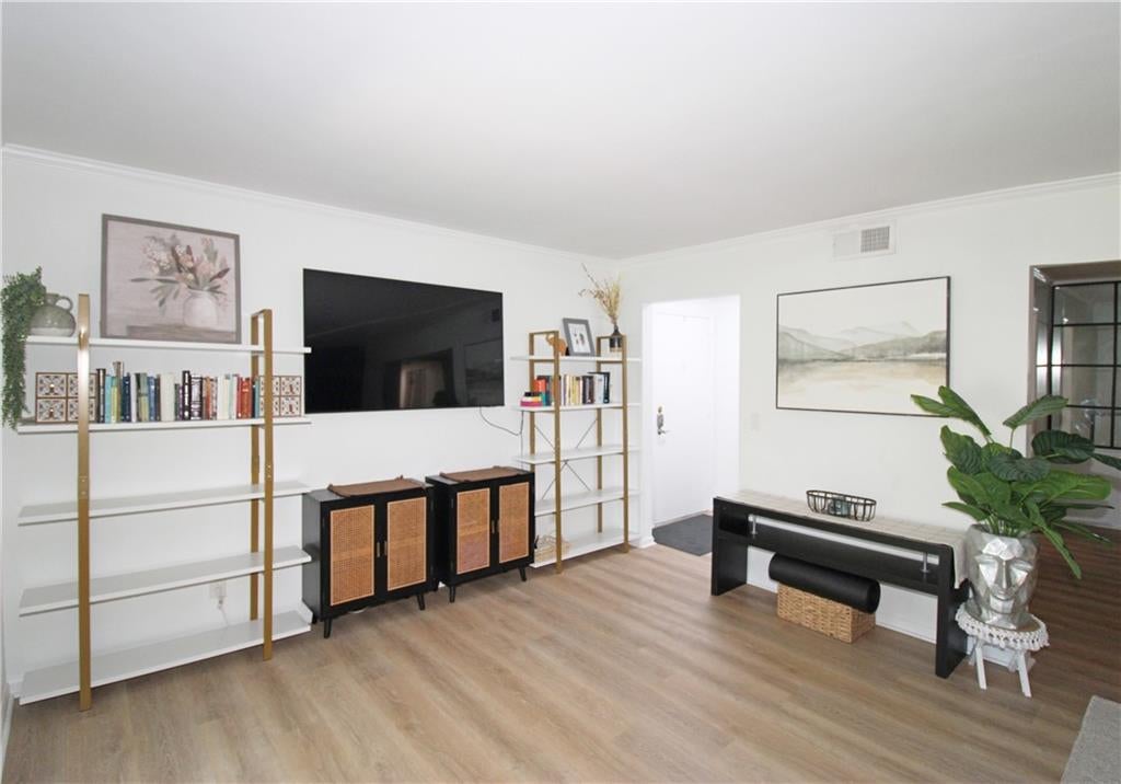 6851 Roswell Road NE H-31
