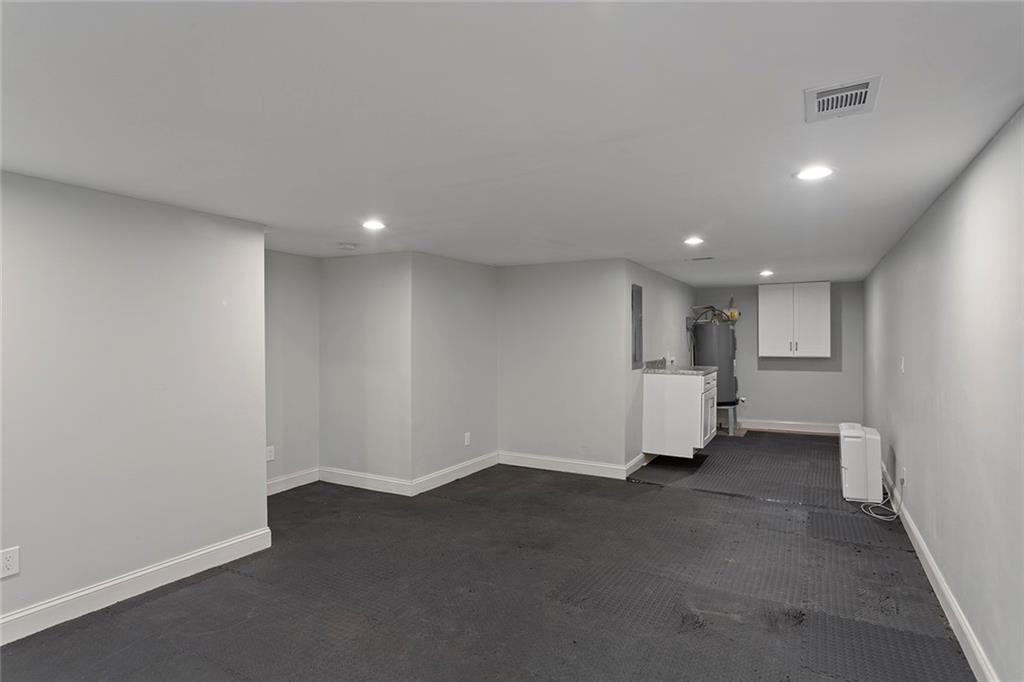1052 Donnelly Avenue, Atlanta, Georgia image 46