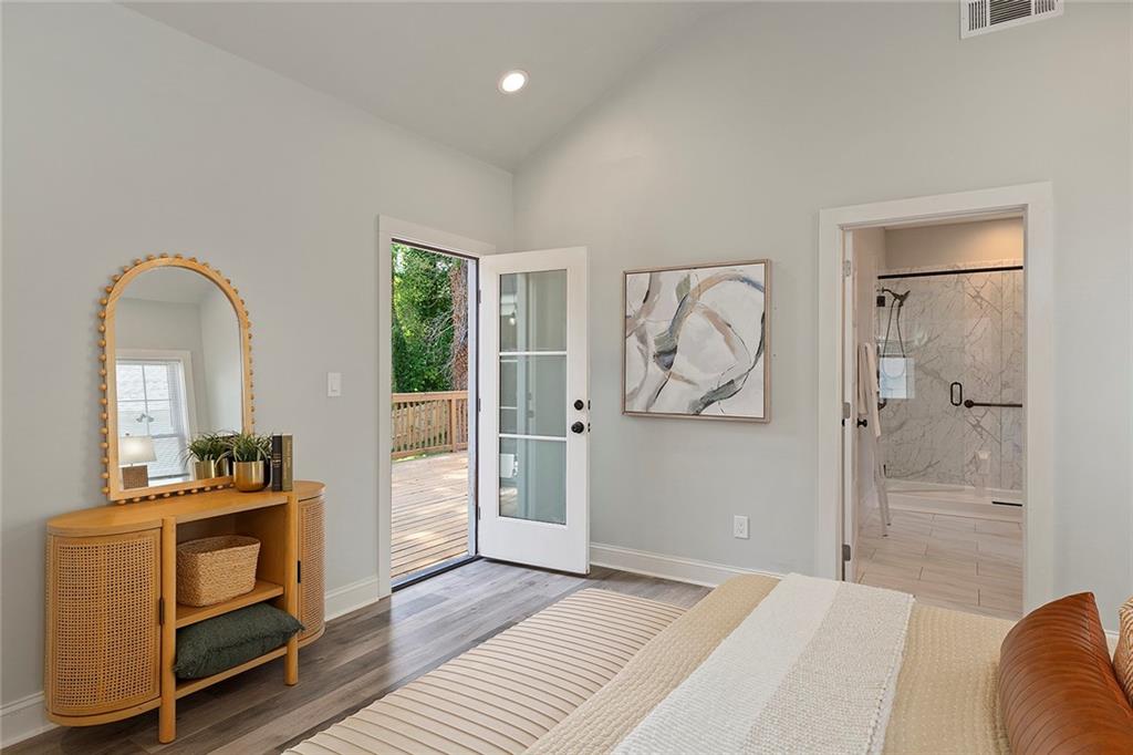 1052 Donnelly Avenue, Atlanta, Georgia image 25