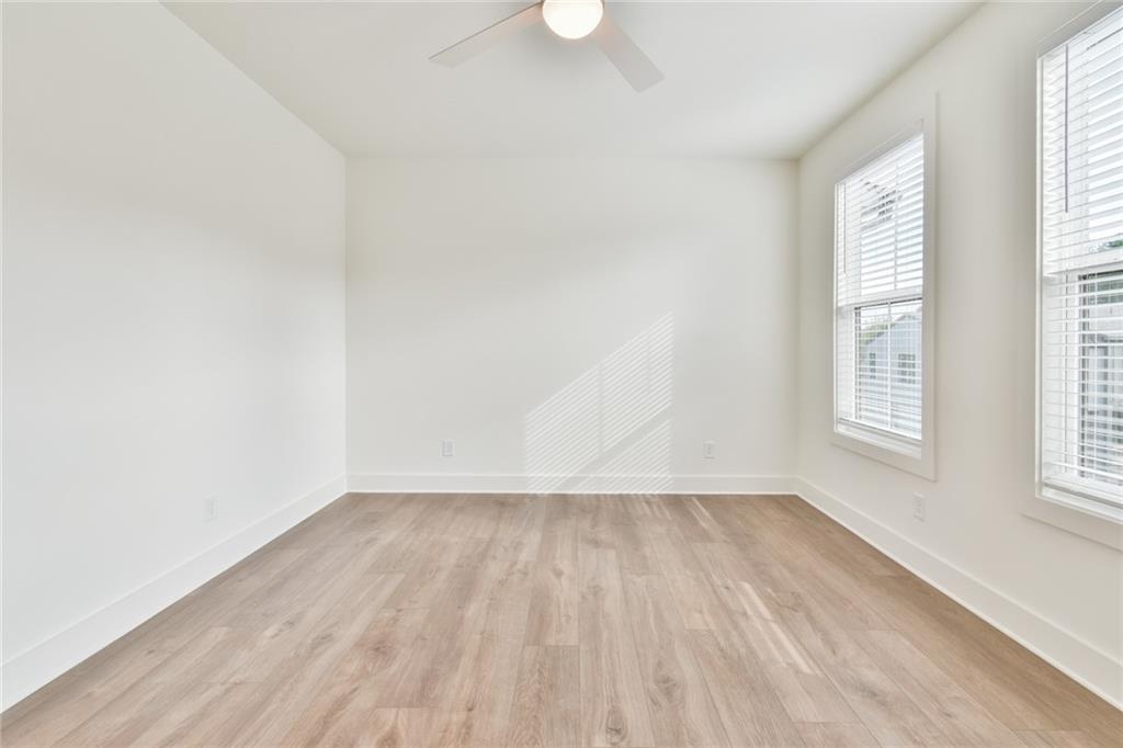 Firefly - Residential Lease