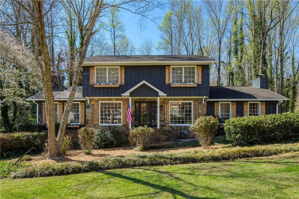 Gainesville, Georgia 30506, United States, 4 Bedrooms Bedrooms, ,4 BathroomsBathrooms,Residential,Coming Soon,88855