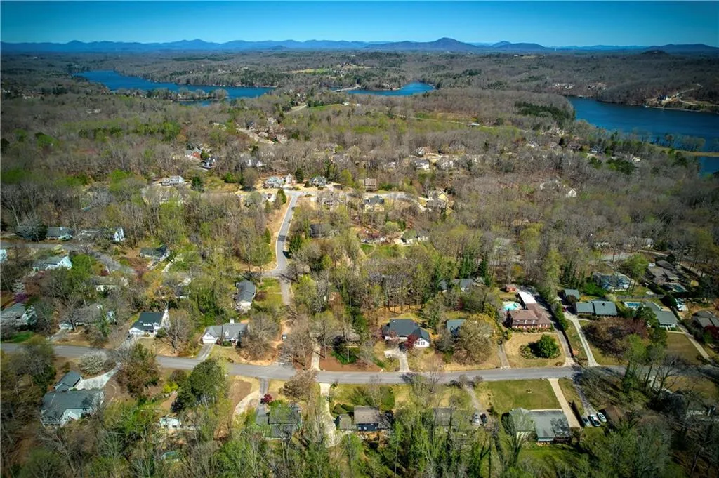 Gainesville, Georgia 30506, United States, 4 Bedrooms Bedrooms, ,4 BathroomsBathrooms,Residential,Coming Soon,88855