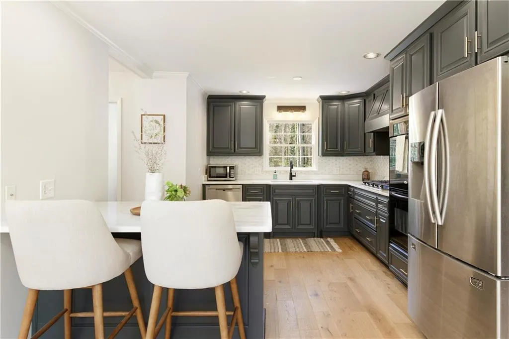 Gainesville, Georgia 30506, United States, 4 Bedrooms Bedrooms, ,4 BathroomsBathrooms,Residential,Coming Soon,88855