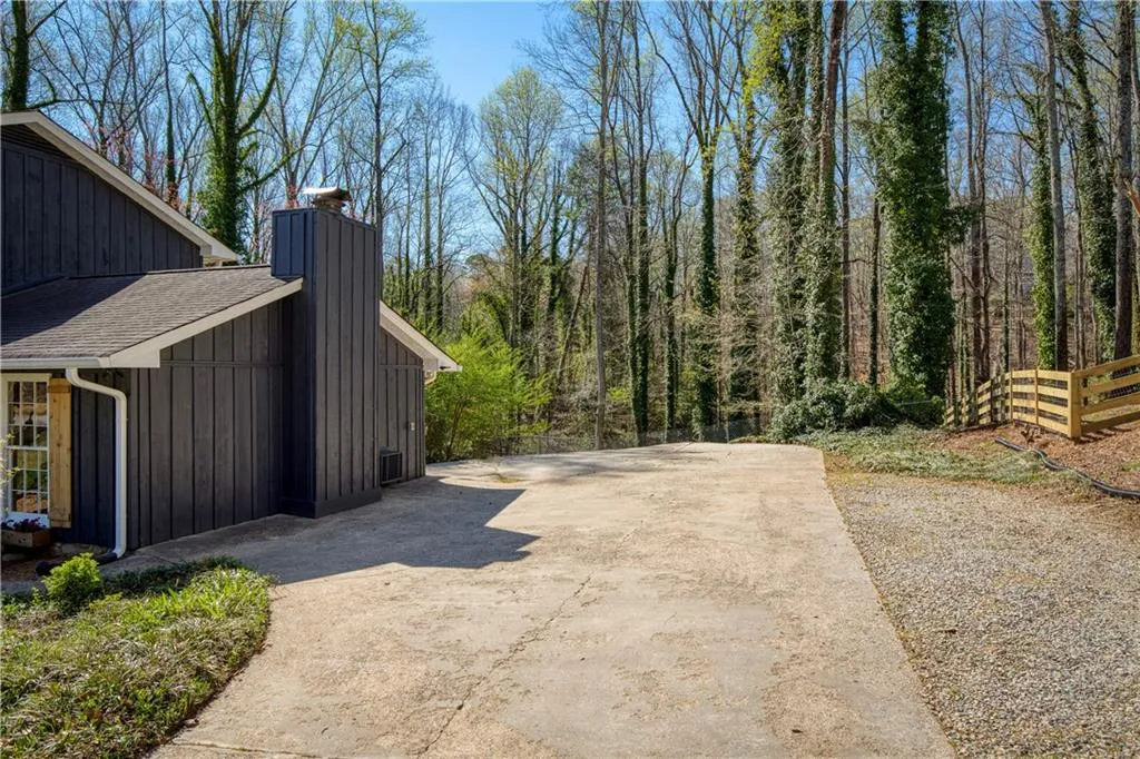 Gainesville, Georgia 30506, United States, 4 Bedrooms Bedrooms, ,4 BathroomsBathrooms,Residential,Coming Soon,88855