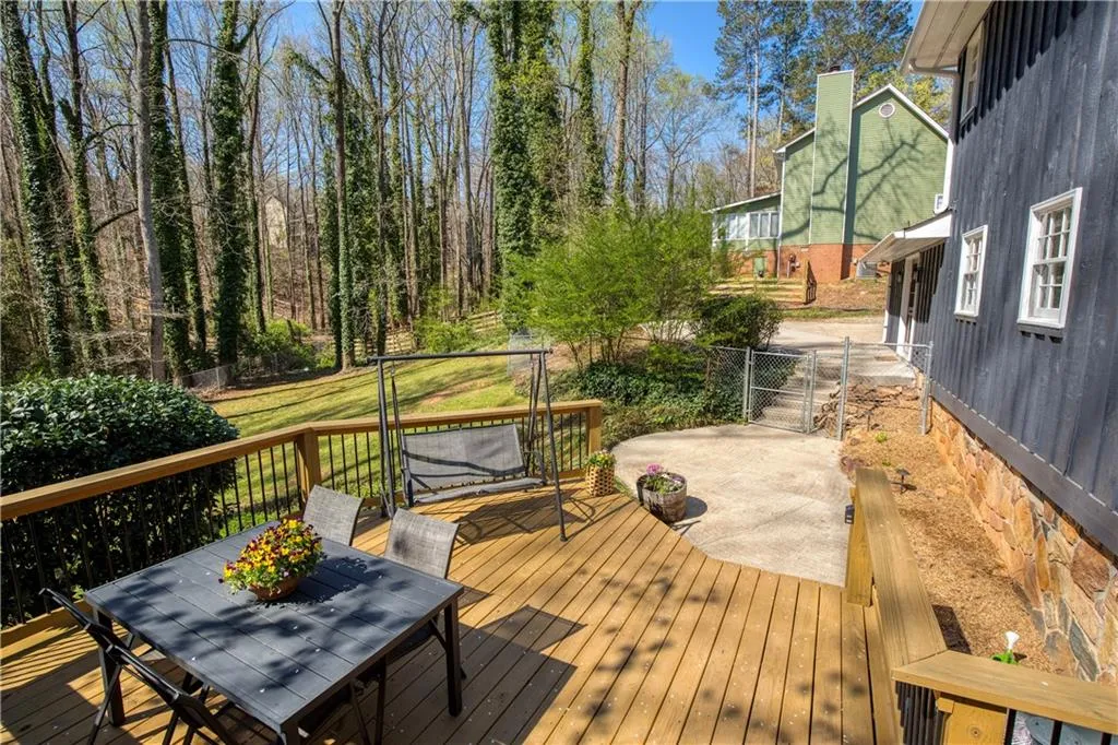 Gainesville, Georgia 30506, United States, 4 Bedrooms Bedrooms, ,4 BathroomsBathrooms,Residential,Coming Soon,88855