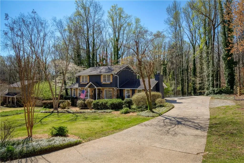 Gainesville, Georgia 30506, United States, 4 Bedrooms Bedrooms, ,4 BathroomsBathrooms,Residential,Coming Soon,88855